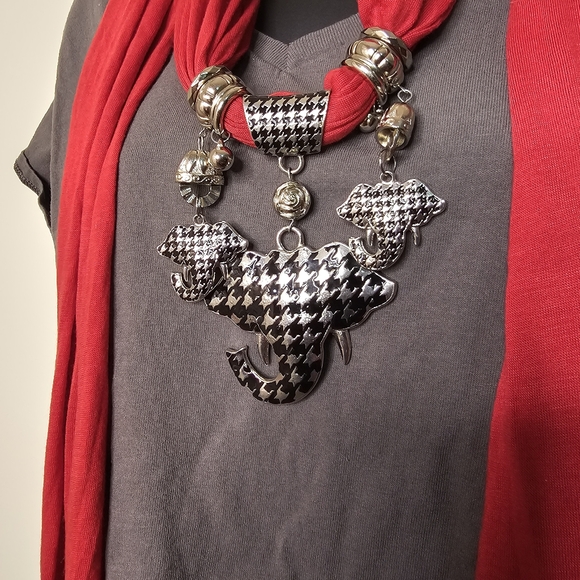 Crimson Tide Jeweled Scarf Houndstooth Elephant - Picture 3 of 10